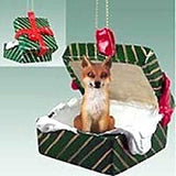 Resin RED FOX in Green Package Giftbox Animal Wildlife Christmas Ornament